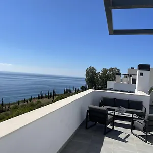Sunny Penthouse With Panoramic Views Apartamento